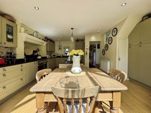 Photo 13- click for photo gallery